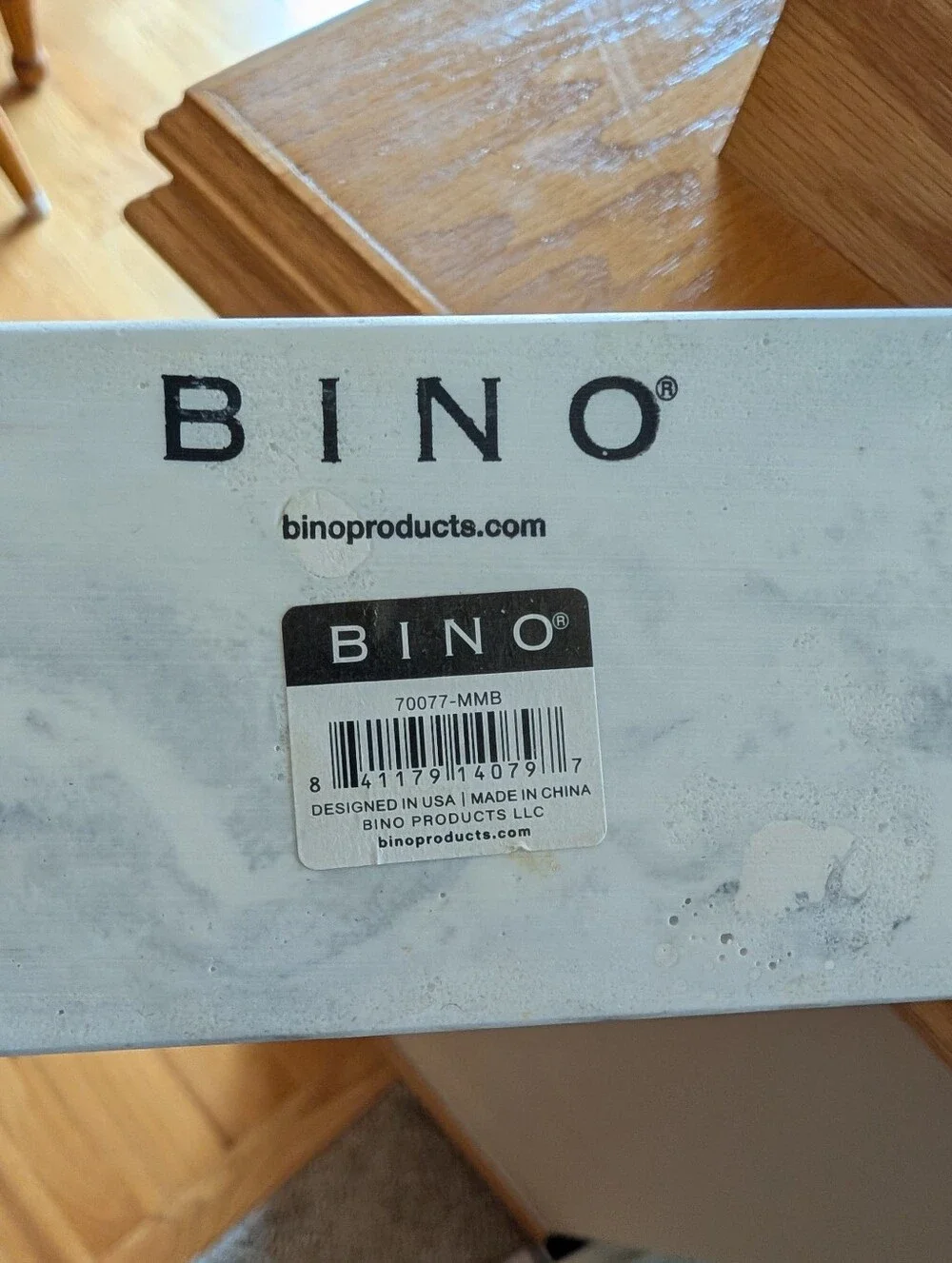 Bino this white